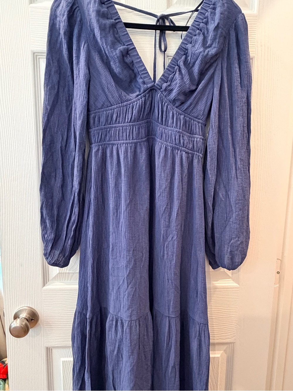 V-Neck Long Sleeve Maxi Dress in Blue